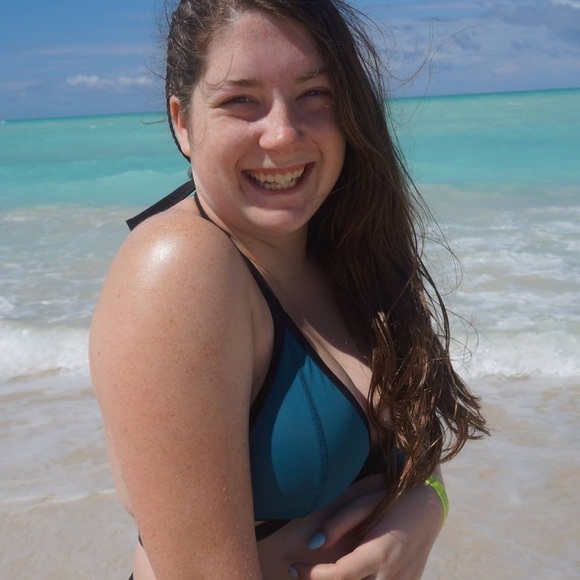 3 for 15$ PINK Tie Up Triangle Bikini Top - Picture 2 of 2